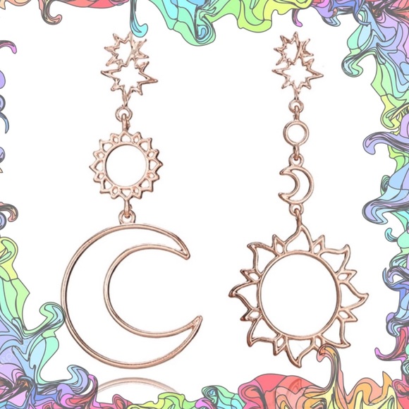 Marvelous Long Gold Sun & Moon Earrings (V1) - Picture 2 of 8